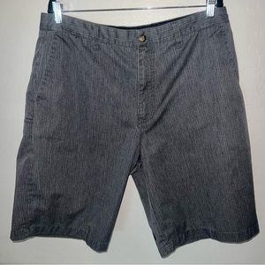 Men’s Volcom shorts